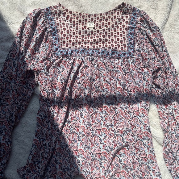 GAP Women's Red and Blue Paisley Blouse - Picture 1 of 2